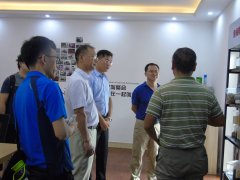 農(nóng)大專家來立威調研考察，共話校企合作新局面